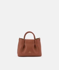 Fashionpost.shop2db673c11c 1