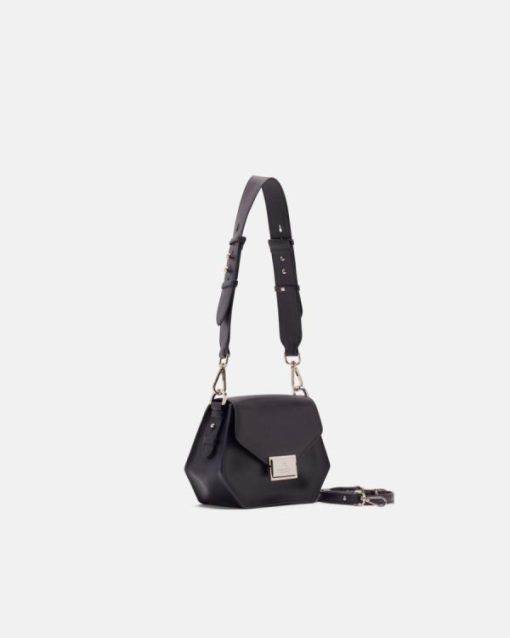 Fashionpost.shop92242169ca 2
