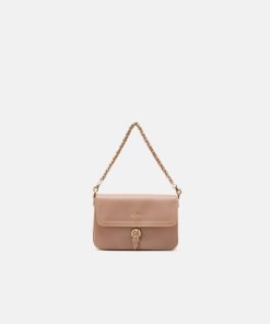 Fashionpost.shope5a116d732 1