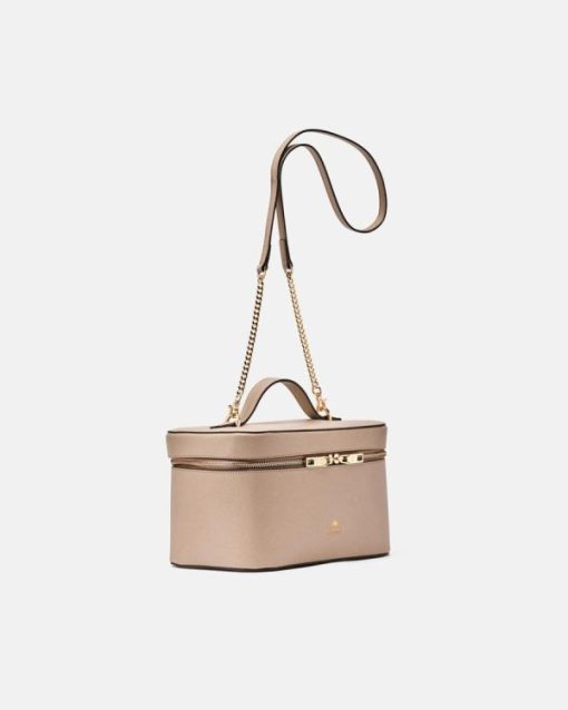 Fashionpost.shope5d27f32de 2