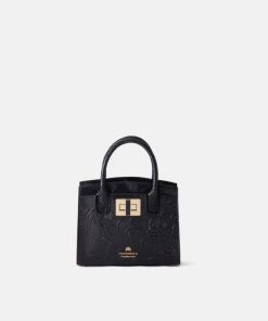 Fashionpost.shope96f8acaca 1